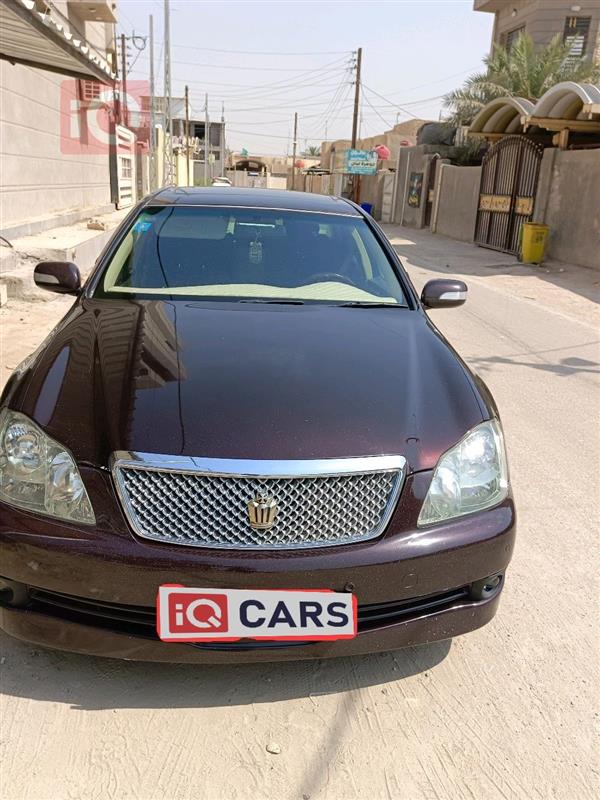 تويوتا كراون 2006 للبيع في العراق - النجف